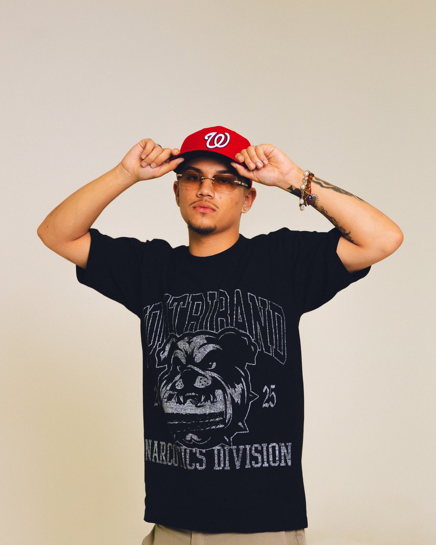 NARCOTICS DIVISION (BLACK)